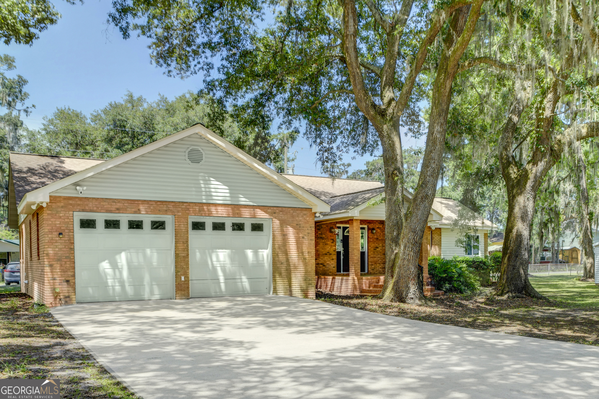 77 Sutton CT
