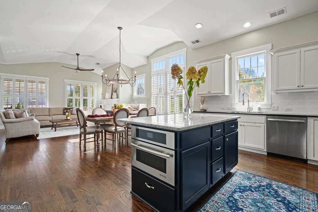 Woodstock Downtown - Residential