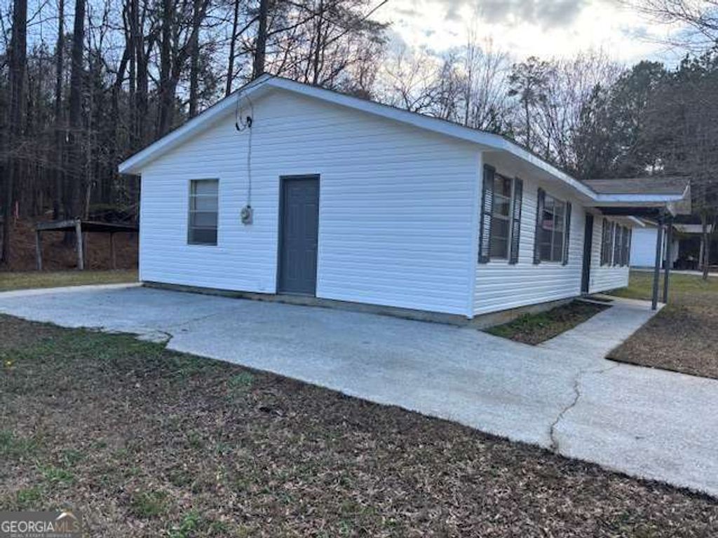 Photo of 1071 Alexander Street, Union Point, GA 30669 (MLS # 10708479)