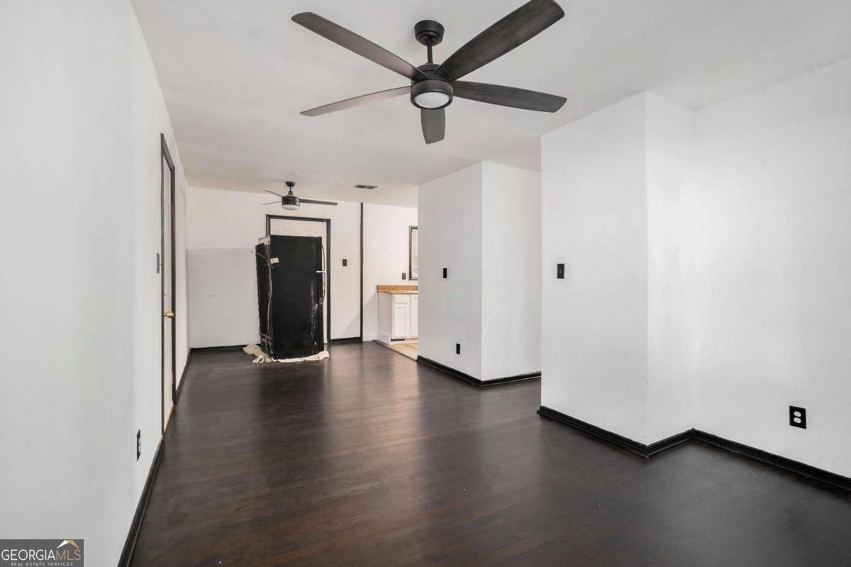 836 Bolton RD