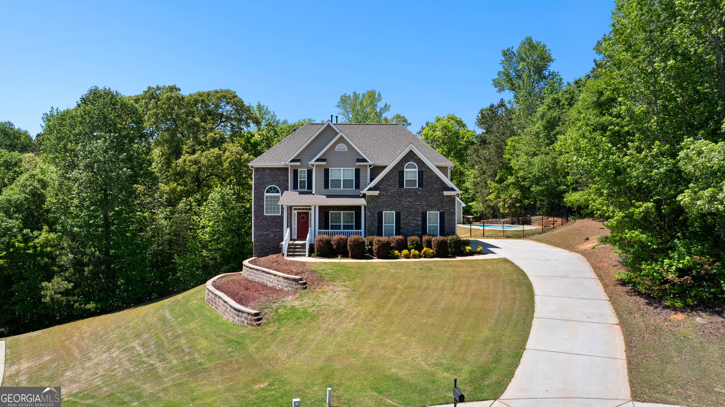 39 Hawthorne PL