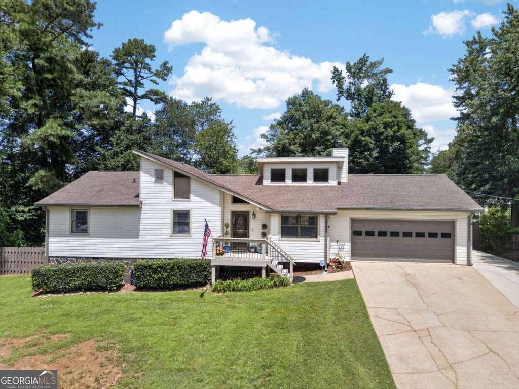 Photo of 6164 Pinedale Lane, Douglasville, GA 30135 (MLS # 10810163)
