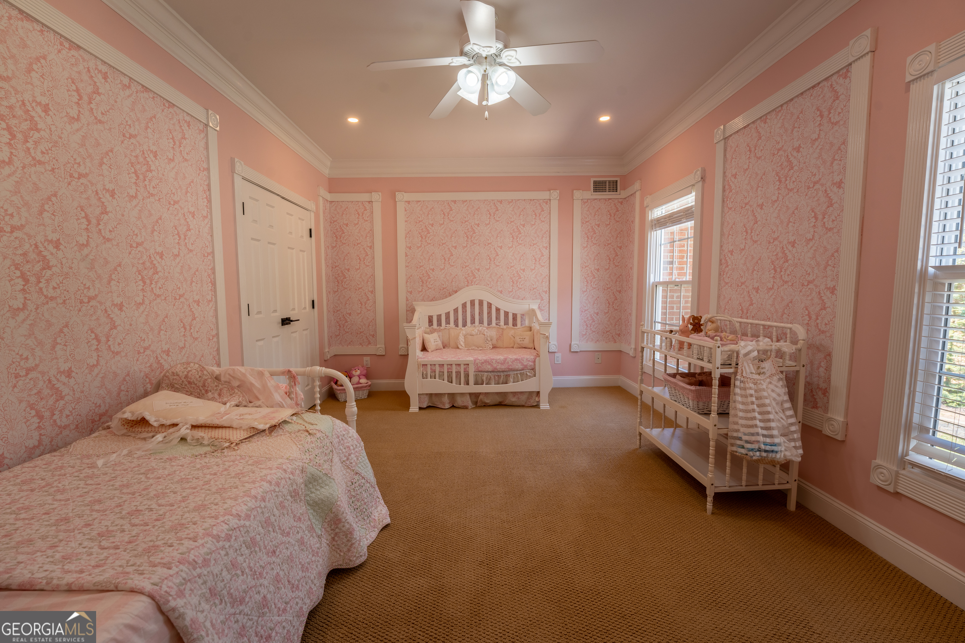 Clarkesville, Georgia 30523, United States, 5 Bedrooms Bedrooms, ,5 BathroomsBathrooms,Residential,Active,176775