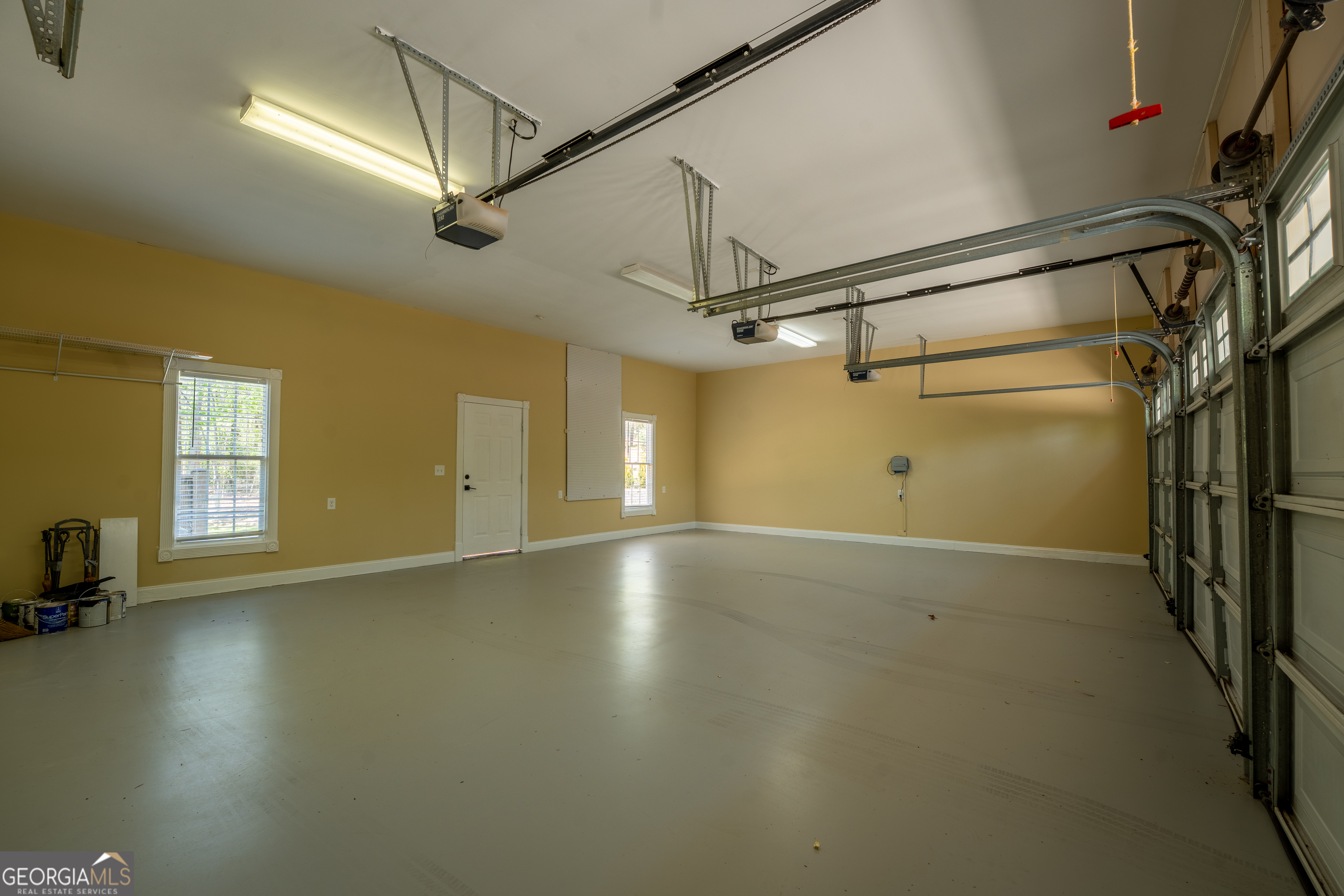 Clarkesville, Georgia 30523, United States, 5 Bedrooms Bedrooms, ,5 BathroomsBathrooms,Residential,Active,176775