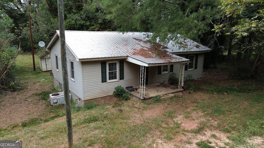 Photo of 3356 Grady School Road, Lavonia, GA 30553 (MLS # 10853218)