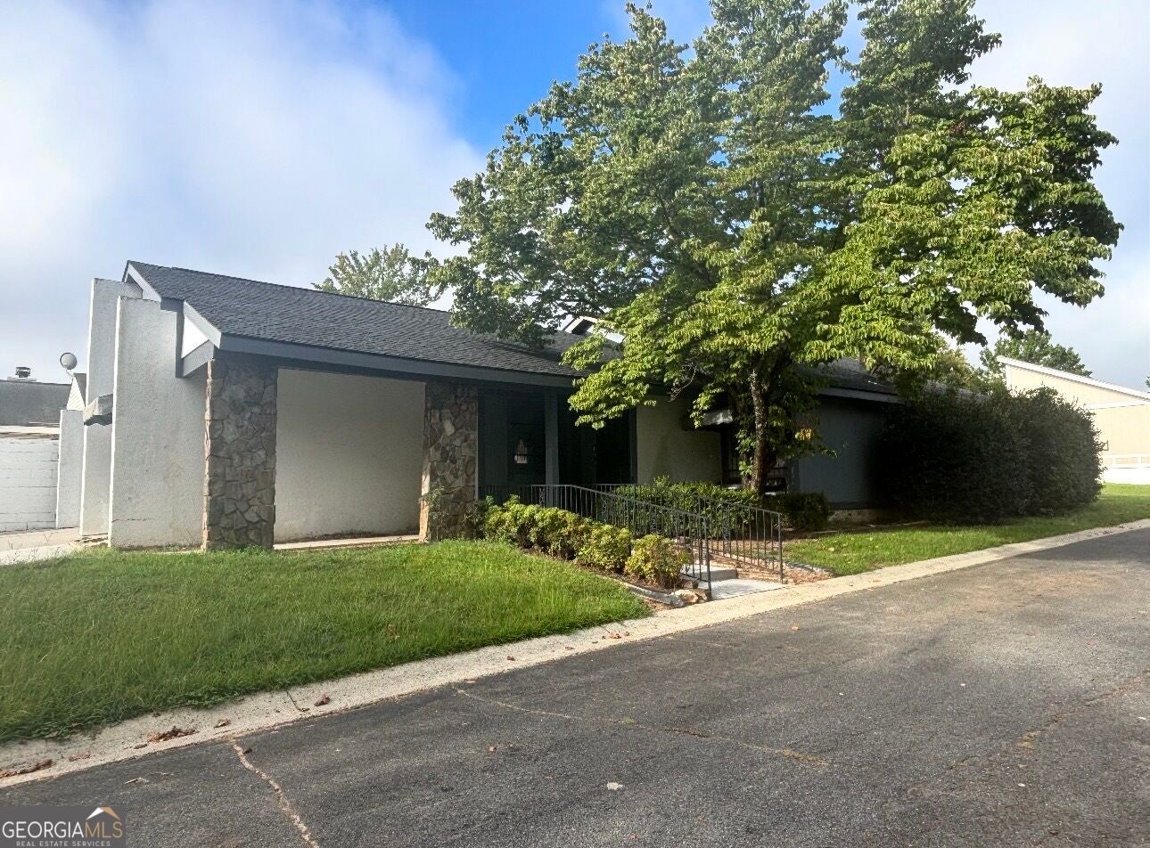 234 Atrium CT