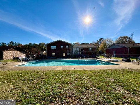 A home in Fort Oglethorpe