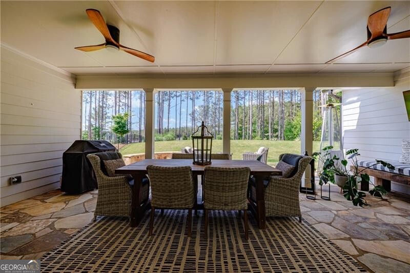 439 Northside DR