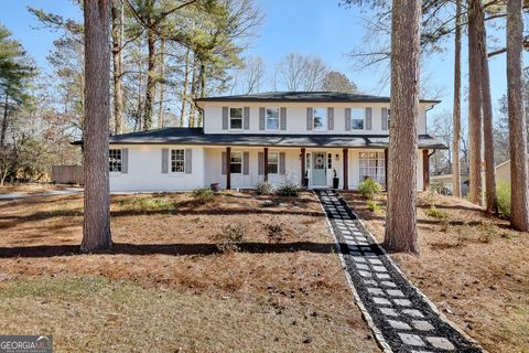 1772 Huntingford DR Marietta GA 30068