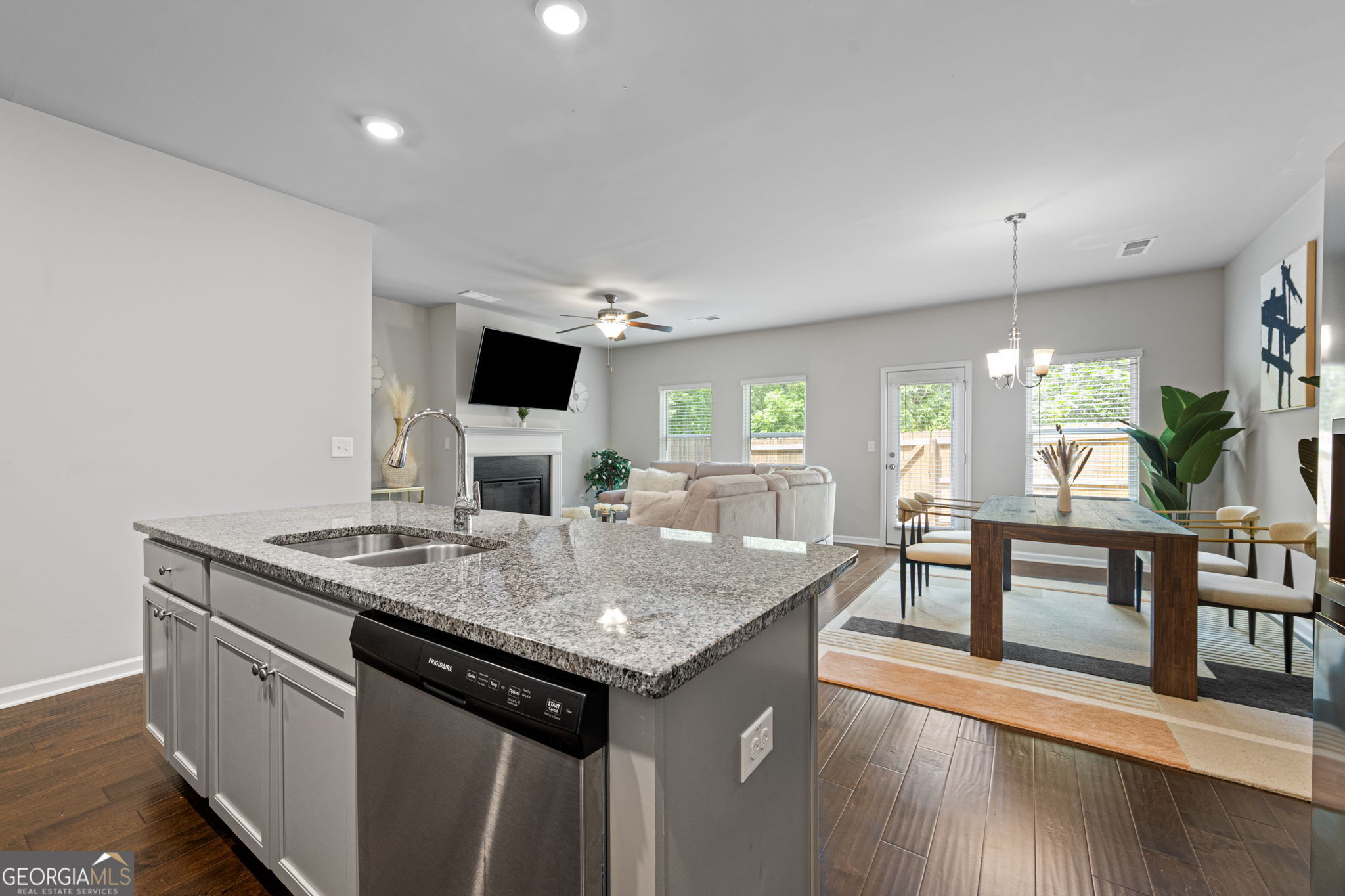 5584 Cannonade LN