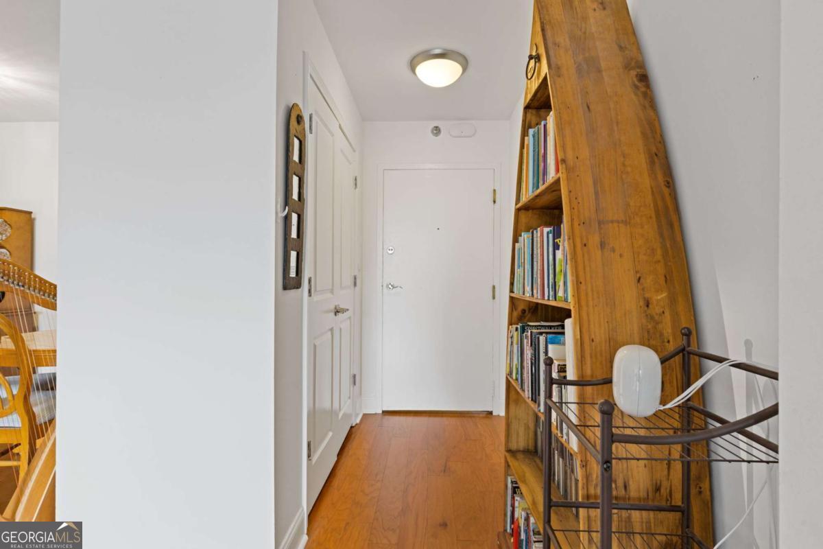 2479 Peachtree RD NE 402