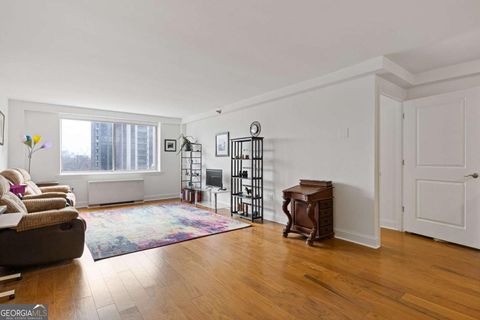 Photo of 2479 Peachtree Road NE #402, Atlanta, GA 30305 (MLS # 10664869)