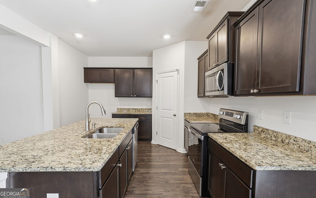 Photo of 2031 Theberton Trail, Locust Grove, GA 30248 (MLS # 10680508)