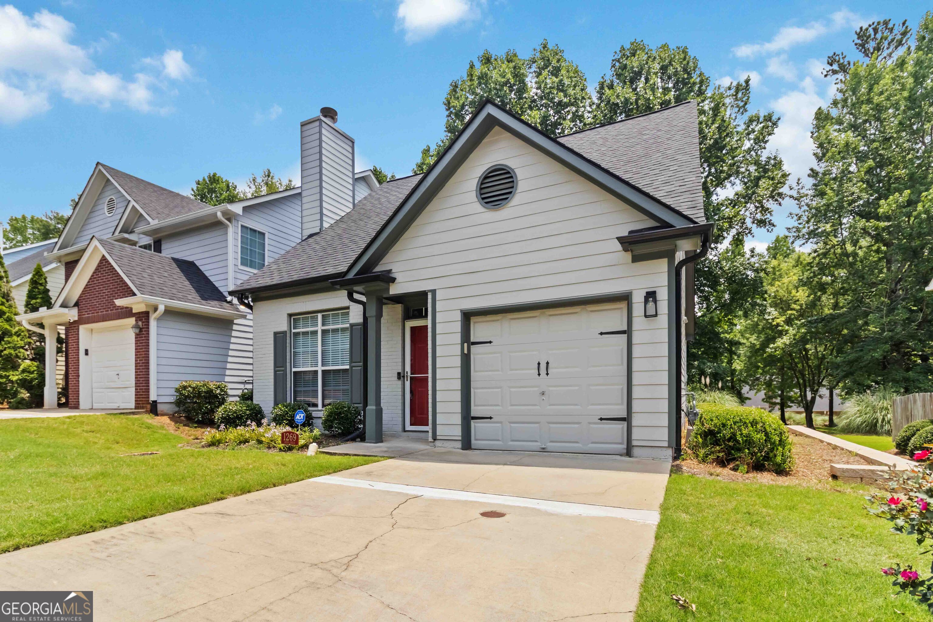 1269 Gates CIR SE