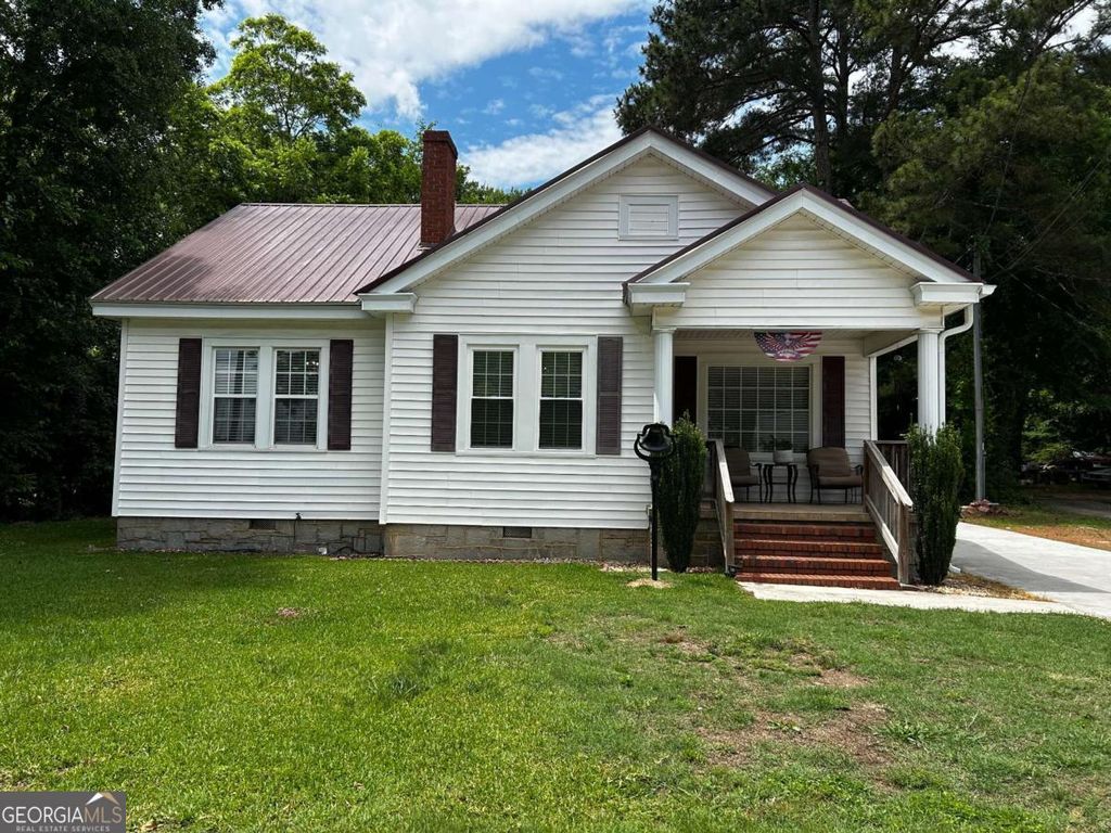 Photo of 259 N. Oliver St, Elberton, GA 30635 (MLS # 10763093)