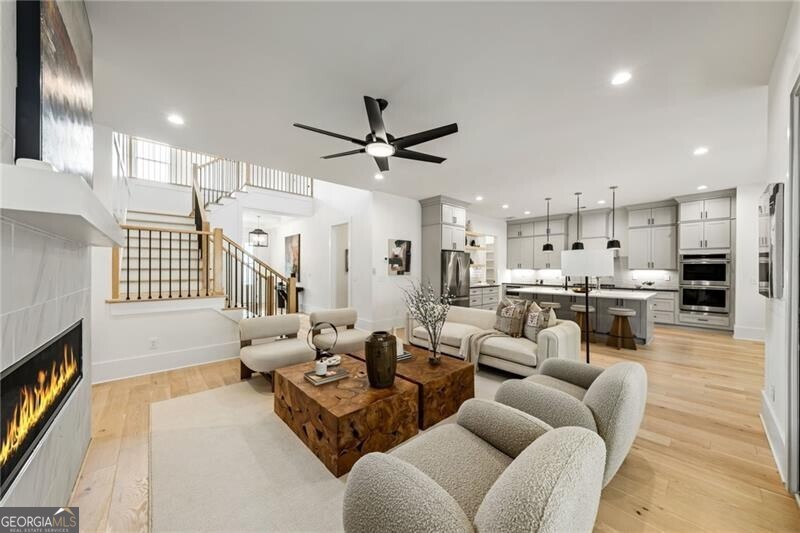 3896 Town Farms DR