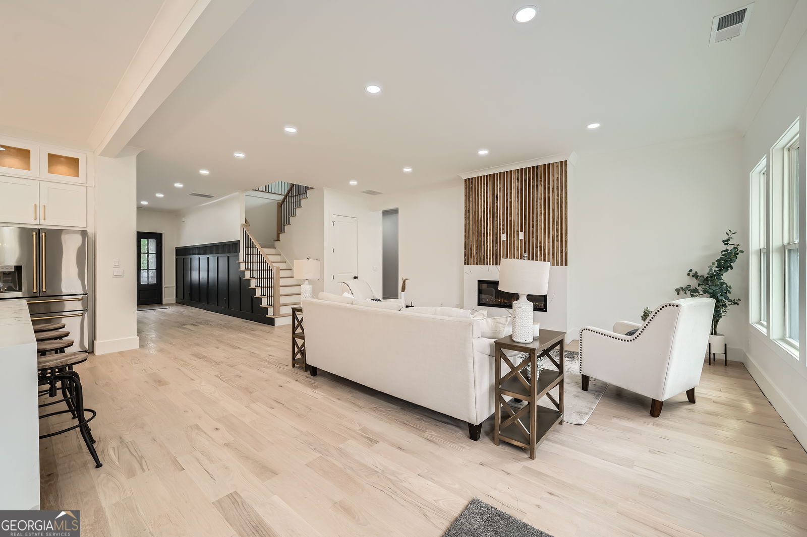 1523 Grayson PKWY