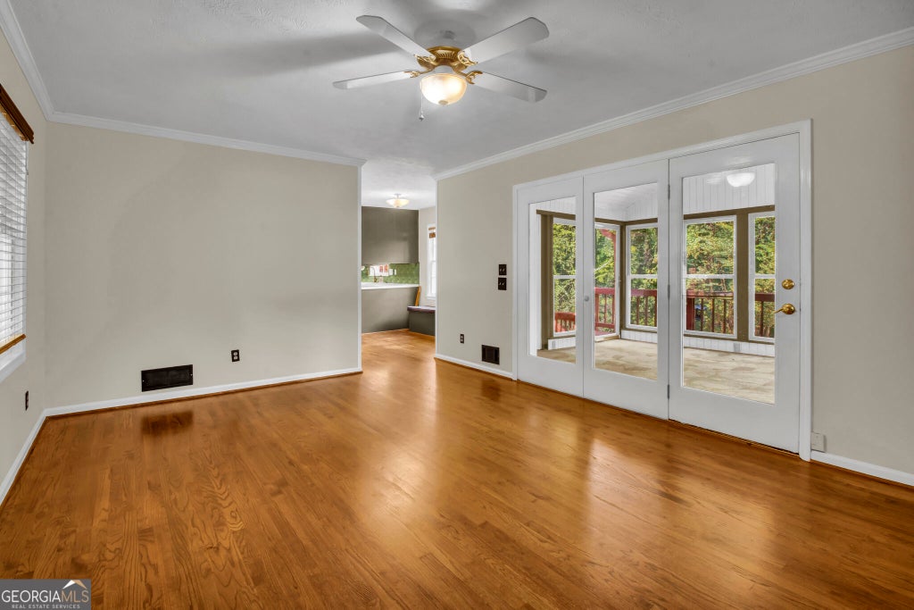 Photo of 2594 W Fontainebleau Court, Atlanta, GA 30360 (MLS # 10849275)