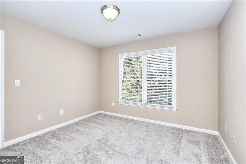 Loganville, Georgia 30052, United States, 3 Bedrooms Bedrooms, ,3 BathroomsBathrooms,Residential,Pending,12965