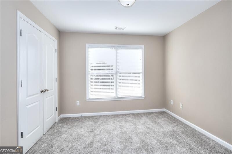 Loganville, Georgia 30052, United States, 3 Bedrooms Bedrooms, ,3 BathroomsBathrooms,Residential,Pending,12965