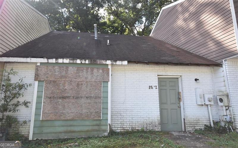Investor Special! Rare opportunity to acquire a brick-front townhome in Douglasville with strong upside potential. This 2-bed, 2-bath unit offers a spacious layout and sits in a quiet community just minutes from downtown and I-20. Property needs full renovation-perfect for rehabbers or portfolio buyers looking to add value. Zoned for Douglas County High School with school bus access. Adjacent units may be available for bulk purchase. Cash or hard money preferred. Sold as-is. No blind offers. Schedule your showing today and unlock the potential of Ashley Way.