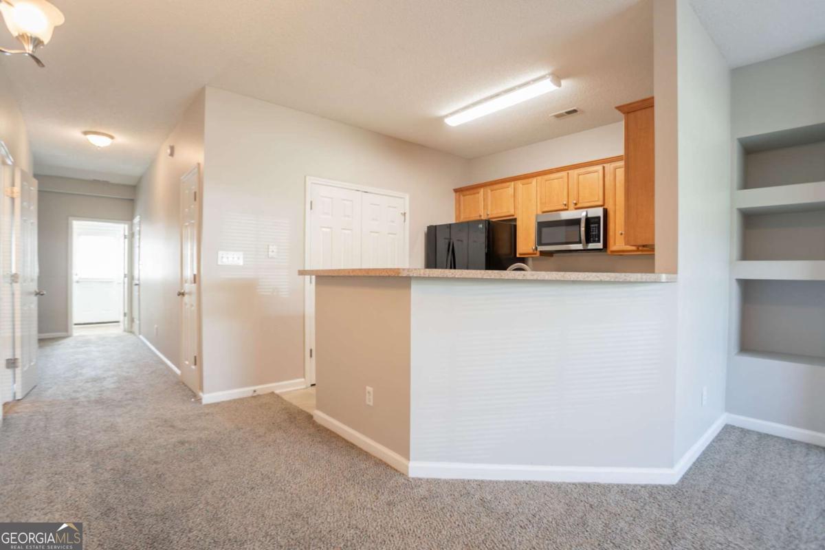 4544 Parkview SQ