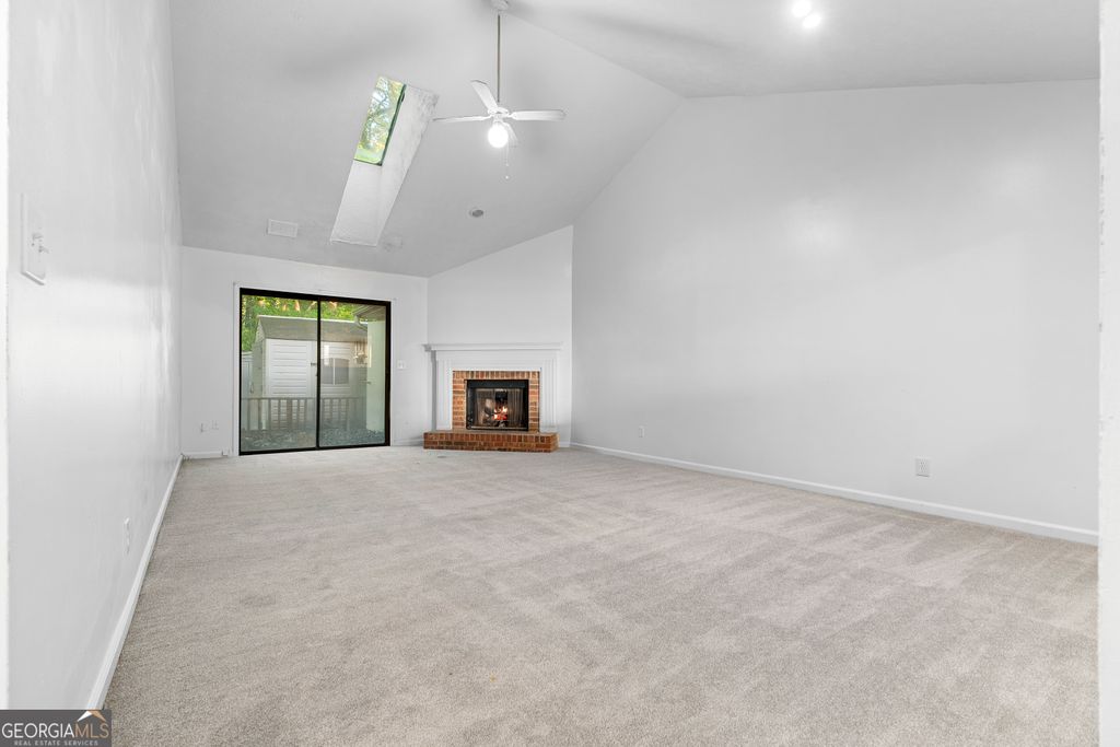 Photo of 5144 Hill Farm Drive NE, Woodstock, GA 30188 (MLS # 10733341)