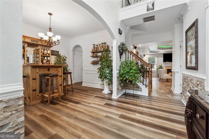 7108 ROSELAKE CIR