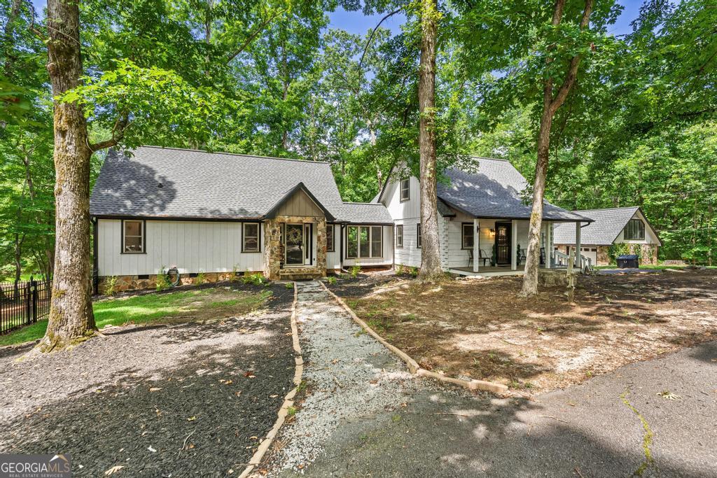 585 John Fleming RD