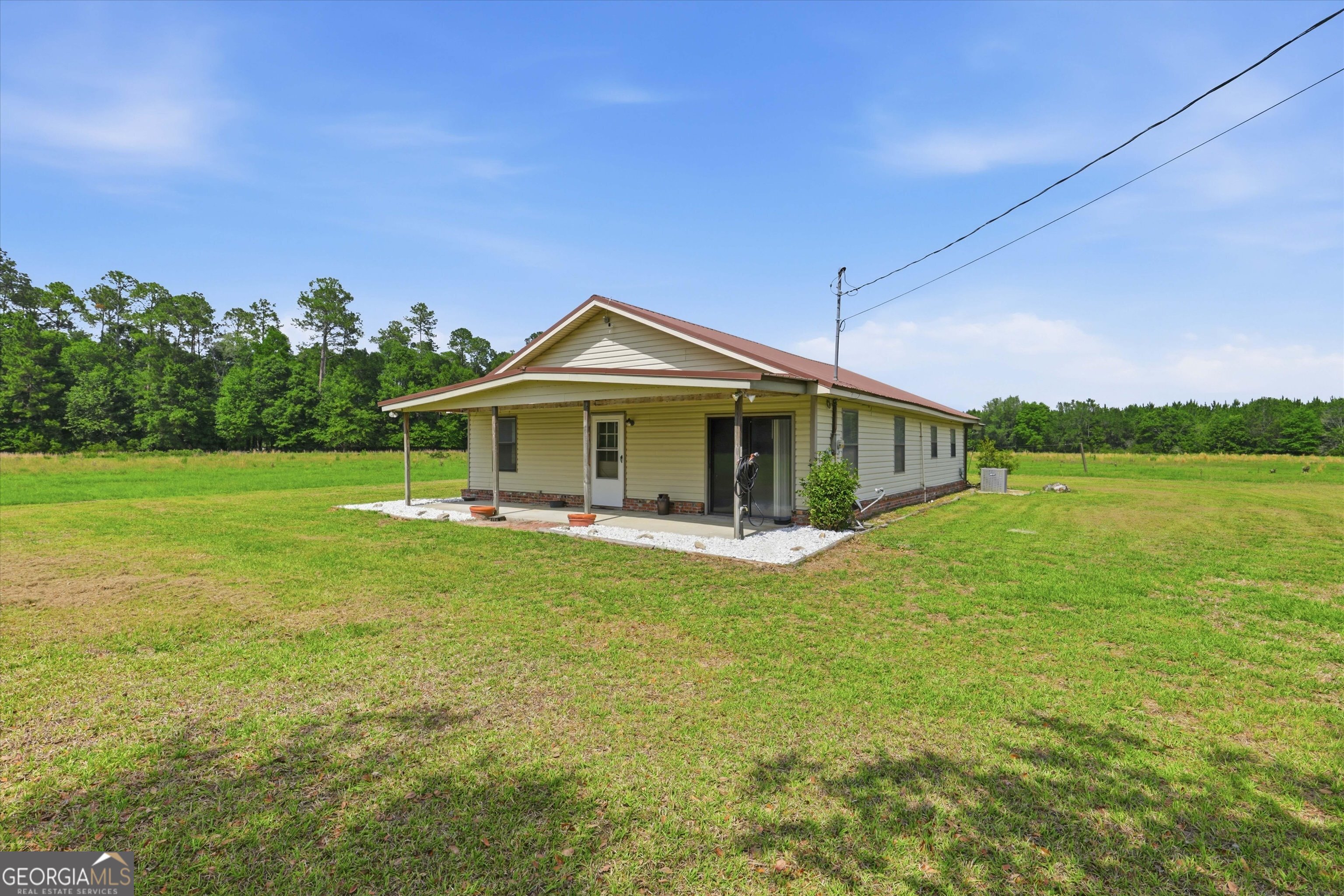 1525 Myron Hart RD