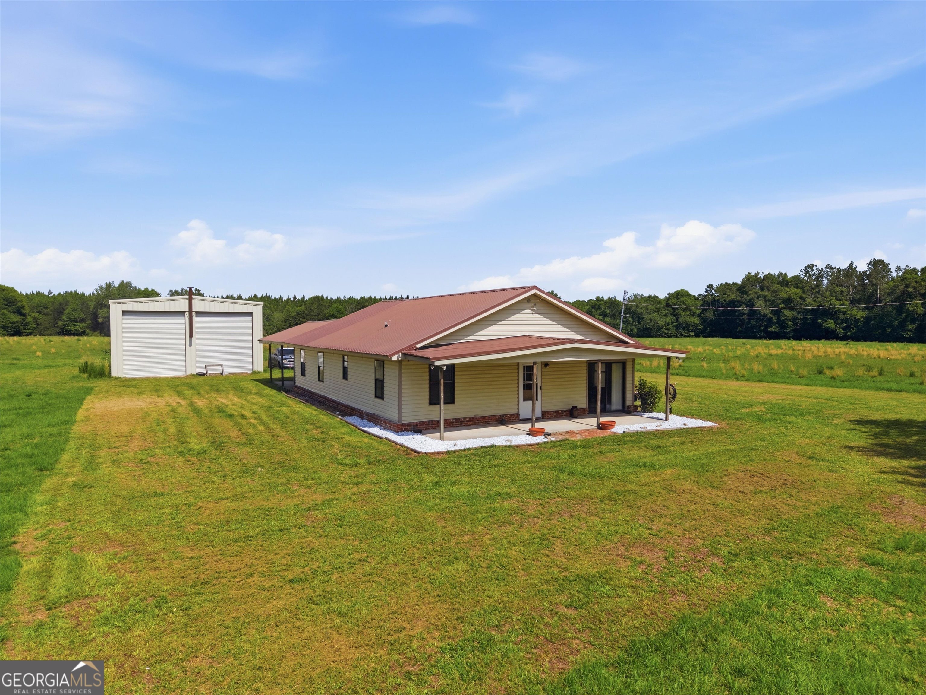 1525 Myron Hart RD