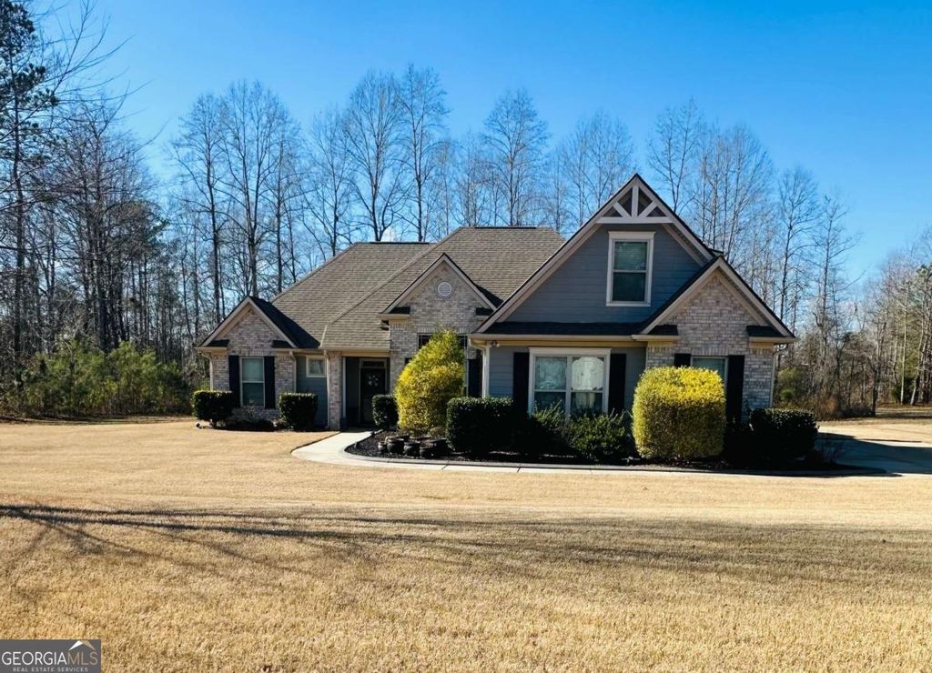 Photo of 12359 Hillcrest Dr, Hampton, GA 30228 (MLS # 10705834)