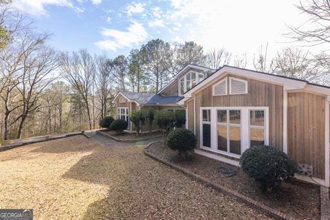 A home in Thomaston