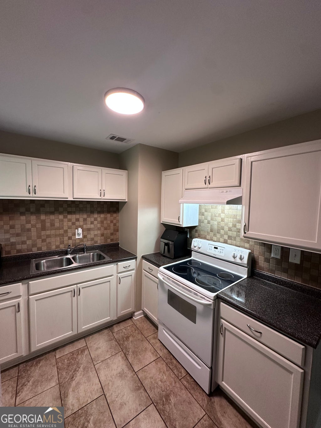 Photo of 4315 Elkan Avenue, Macon, GA 31206 (MLS # 10807635)