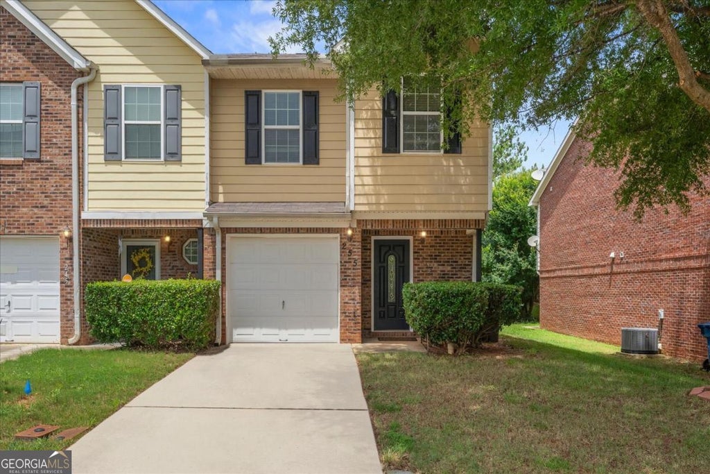 Photo of 255 Magnolia Garden Walk, Mcdonough, GA 30253 (MLS # 10812718)