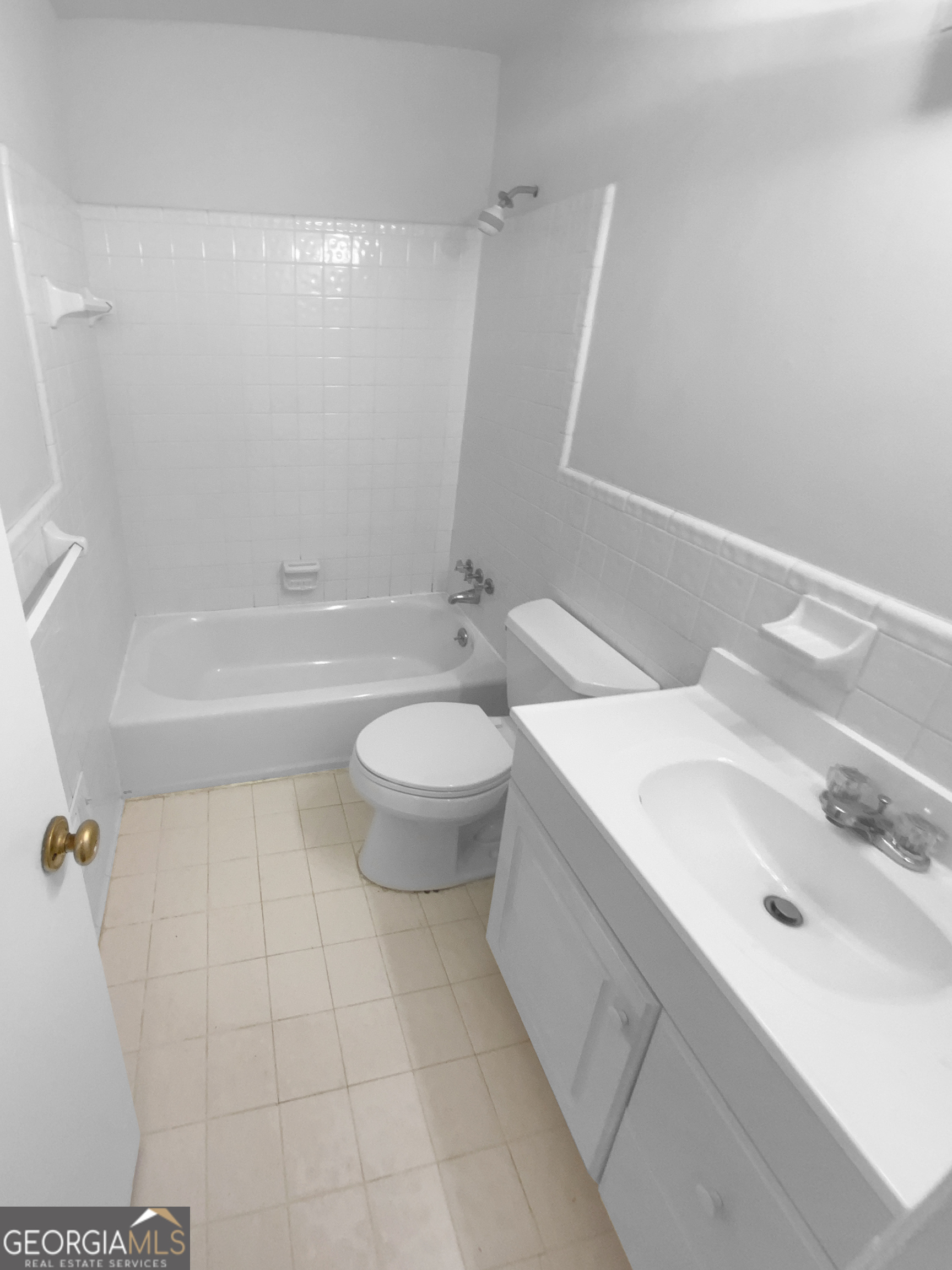 HOLLYDALE - Residential