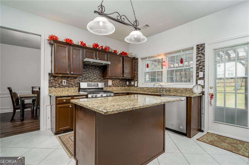 900 Cherringham CT