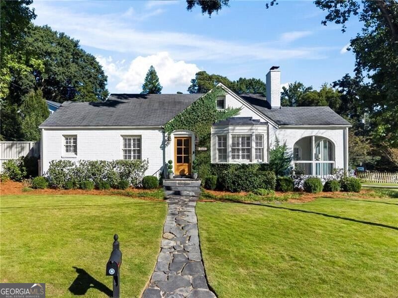 Photo of 2070 Fairhaven Circle NE, Atlanta, GA 30305 (MLS # 10874543)