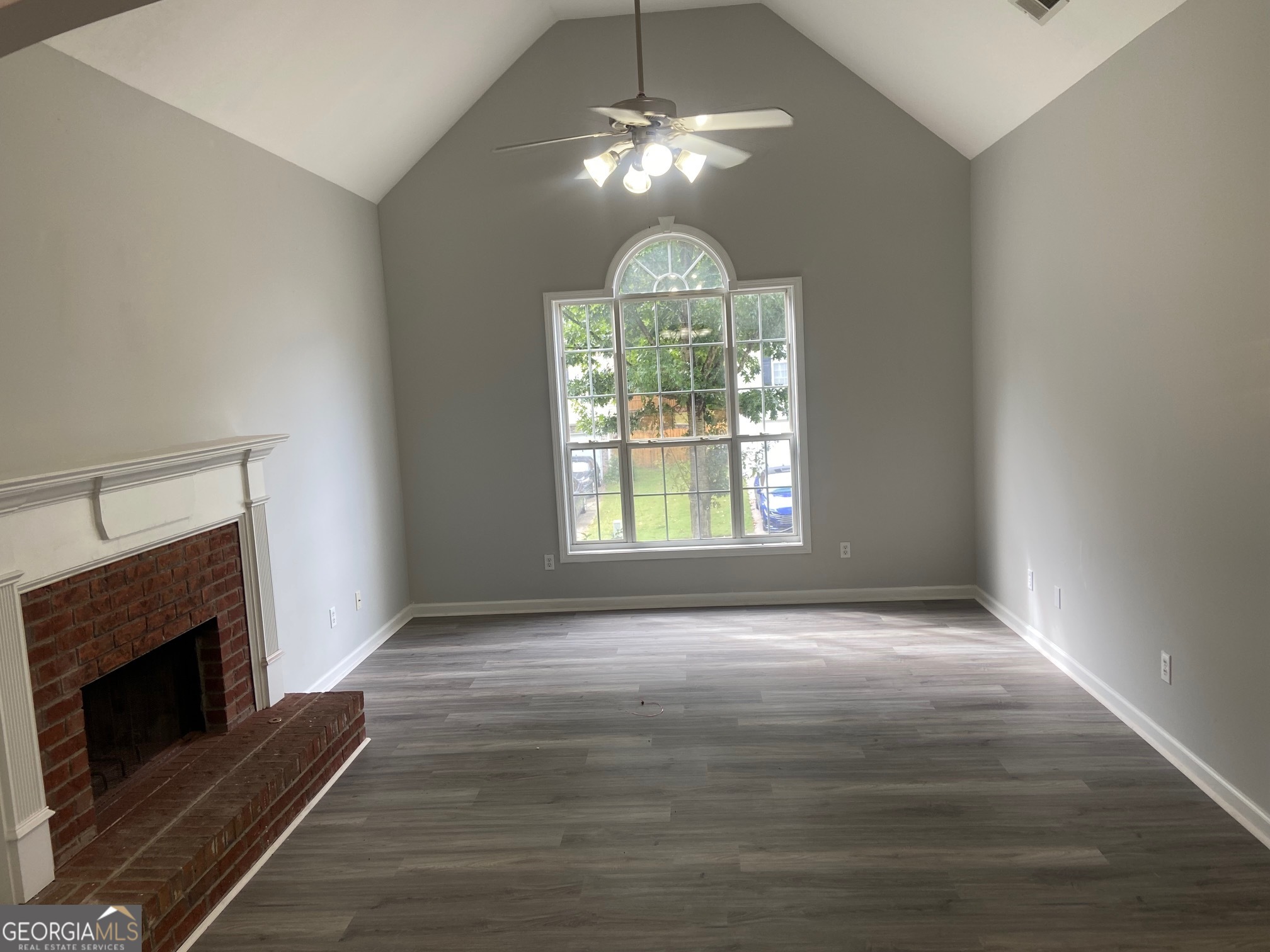 3536 Perry PT