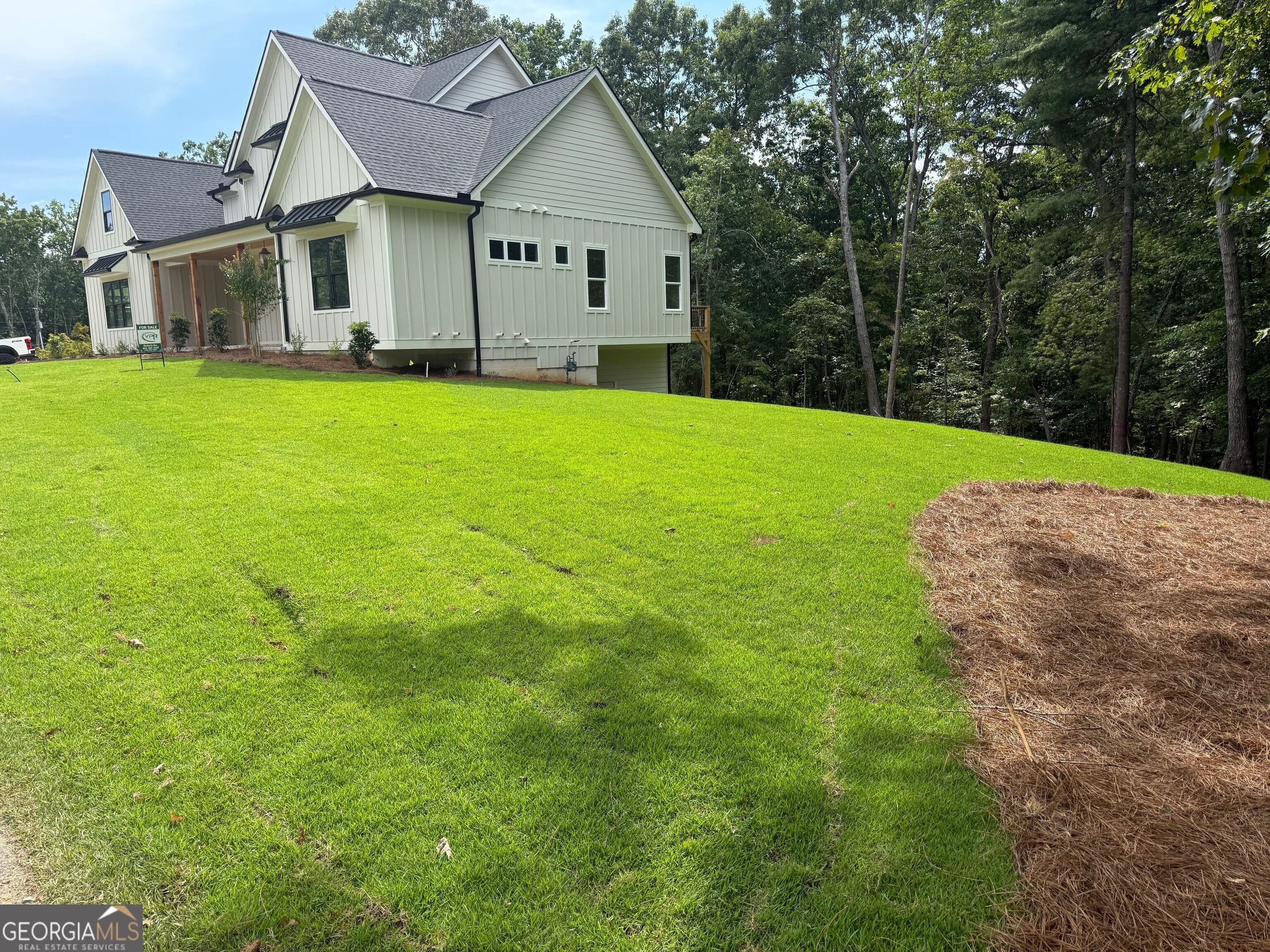 5990 Warpath RD