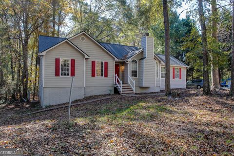 Photo of 70 Priscilla Way, Newnan, GA 30265 (MLS # 10637350)