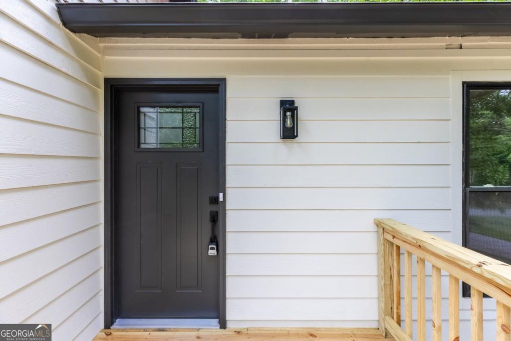 Photo of 412 Trotters Ridge Ridge, Lawrenceville, GA 30043 (MLS # 10763923)