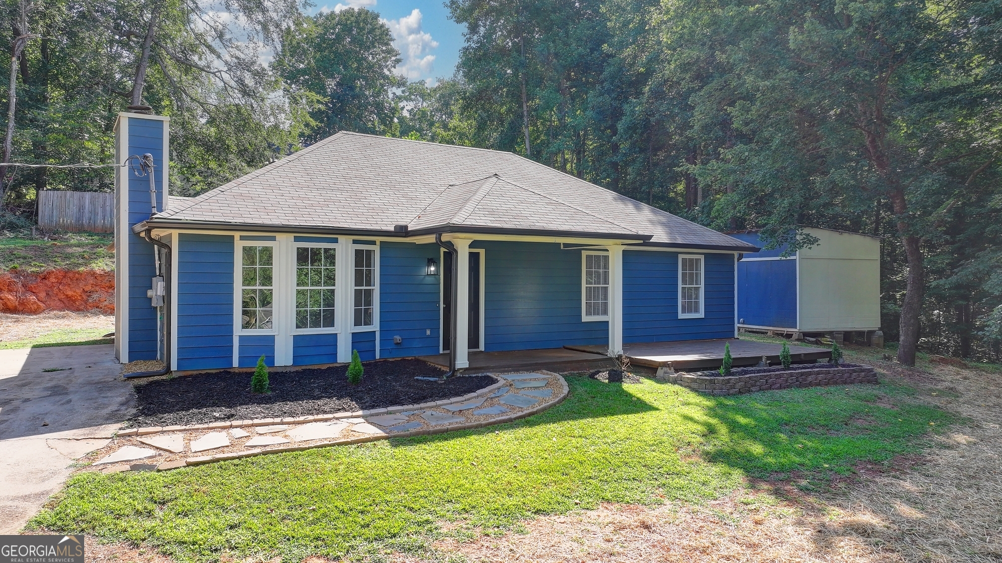 3208 Navajo CIR