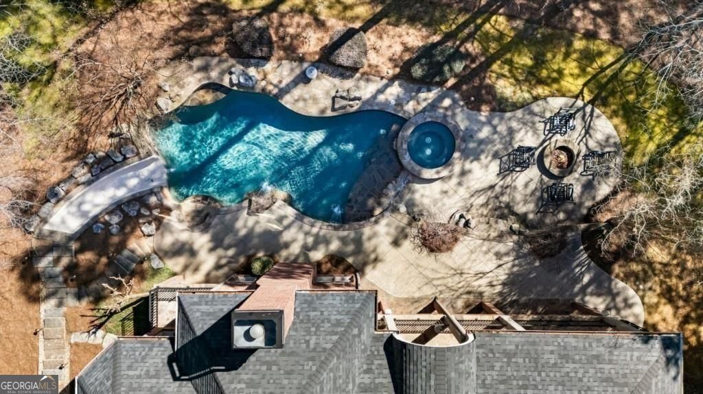 2250 Blackheath TRCE