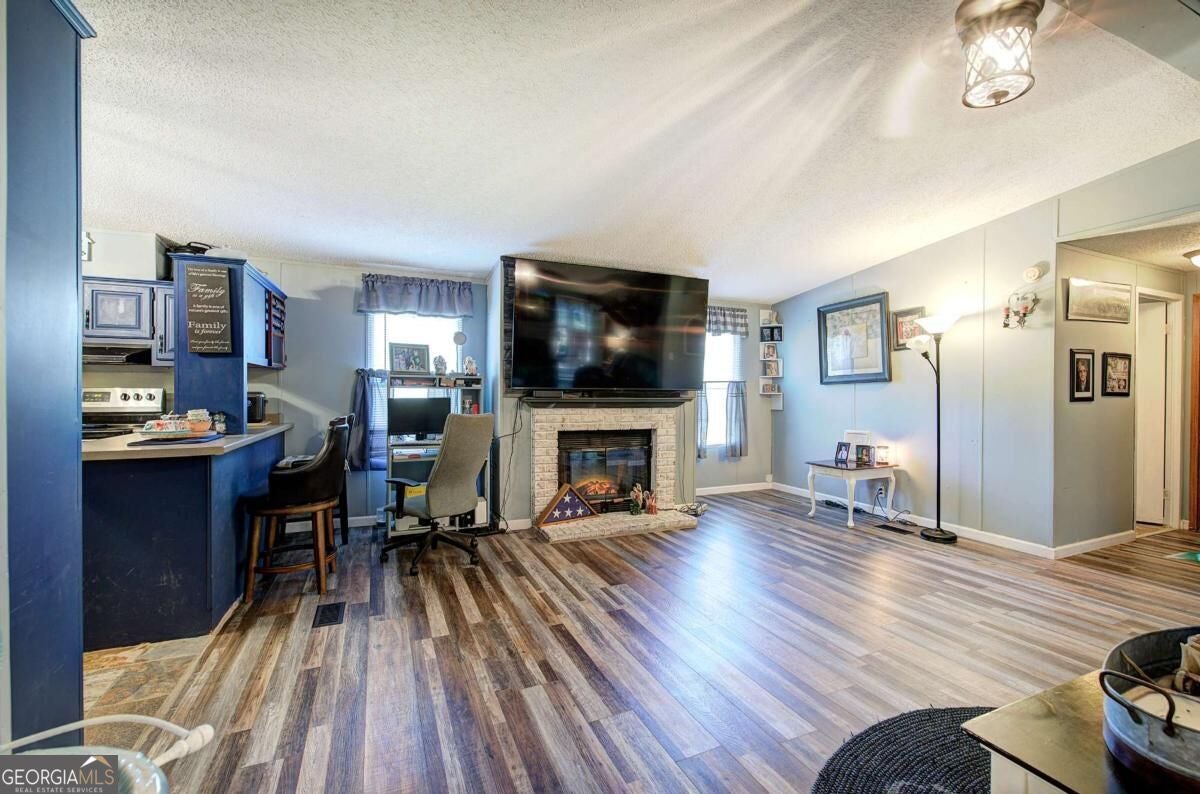 1361 Abrams RD SE