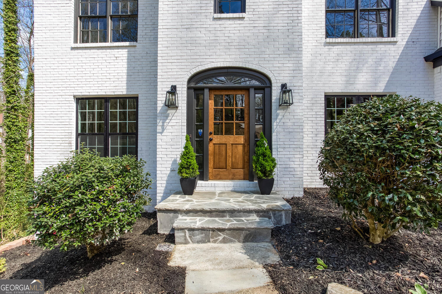 3999 Southbrook CT NW