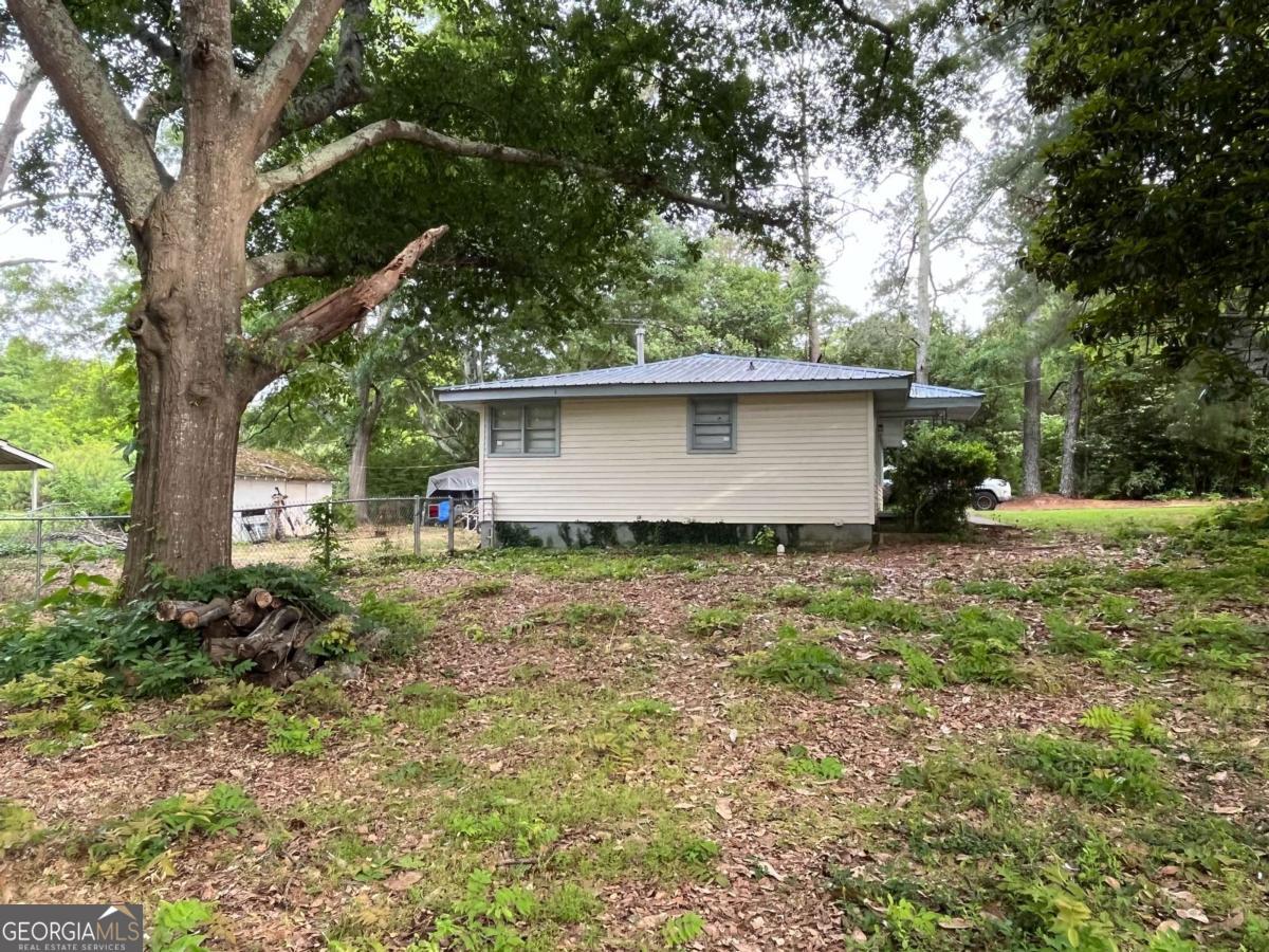 150 Airport RD
