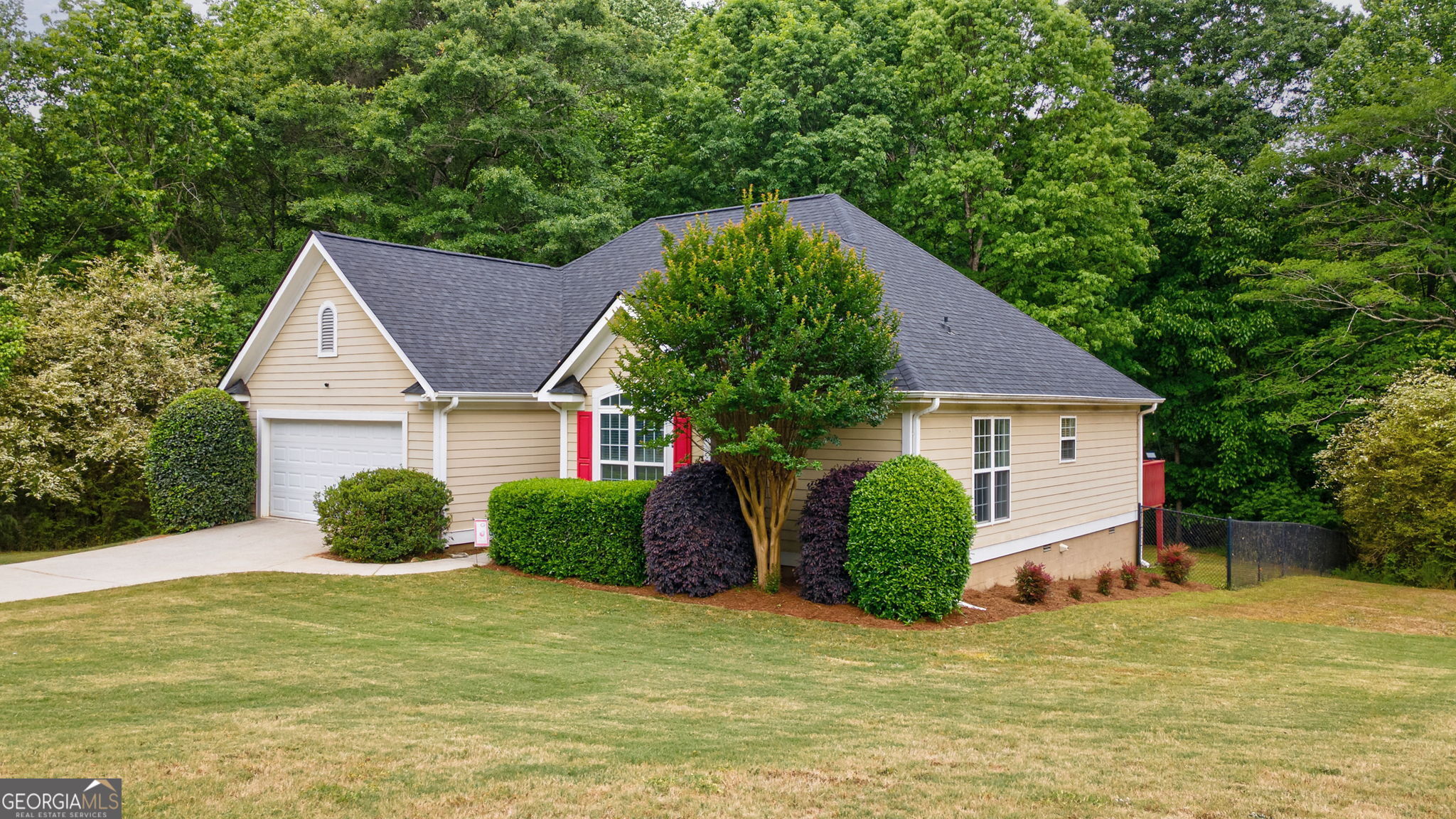 318 E Creek BND