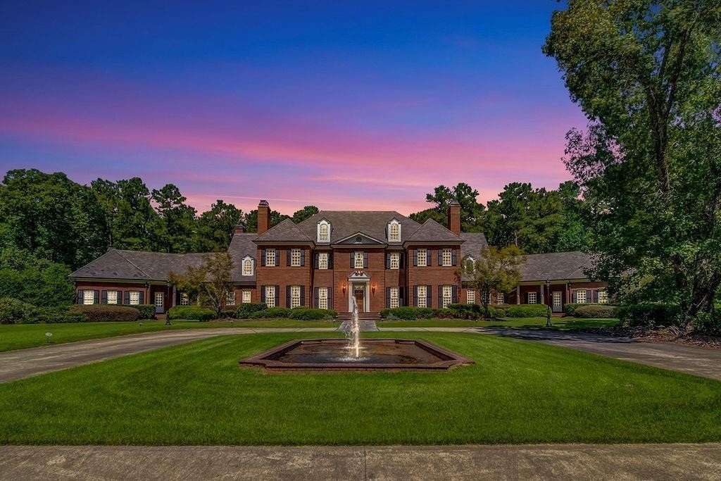 Spectacular classic Georgian Brick Mansion on 9.9 acres with additional 6.5 acres available. An architectural masterpiece featuring slate roof, copper gutters, double staircase foyer with stunning dome, elevator, 6 fireplaces, 54ft pool & spa, pool house, grand scale rooms, 12ft ceilings & enormous closets! Chef’s kitchen with 2 dishwashers, 2 sets of double ovens, 2 microwaves. 2 wet bars. Finished terrace level with sauna, steam shower, gym, media room, & bedroom. Private well irrigation. Highest quality construction and workmanship. Complete privacy and tranquility. Also available on 16.5 acres (with 2.5 acres zoned AG/horses) for $4,100,000.