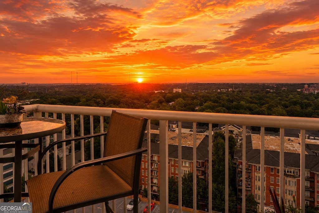 Photo of 855 Peachtree Street NE #1513, Atlanta, GA 30308 (MLS # 10803254)
